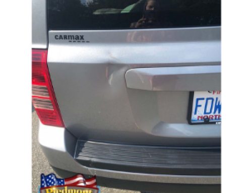 What Should I Expect During a  Professional Dent Removal Service?